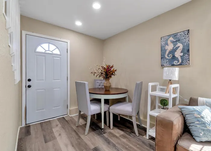 Villa By The Bayou